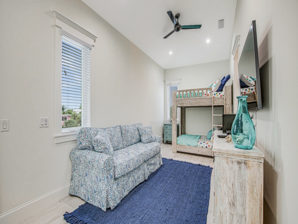 Anna Maria Walk to Beach Five Bedroom Vacation Home
